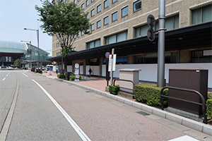 Kanazawa Station-mae (Outside the old Kanazawa Miyako Hotel)